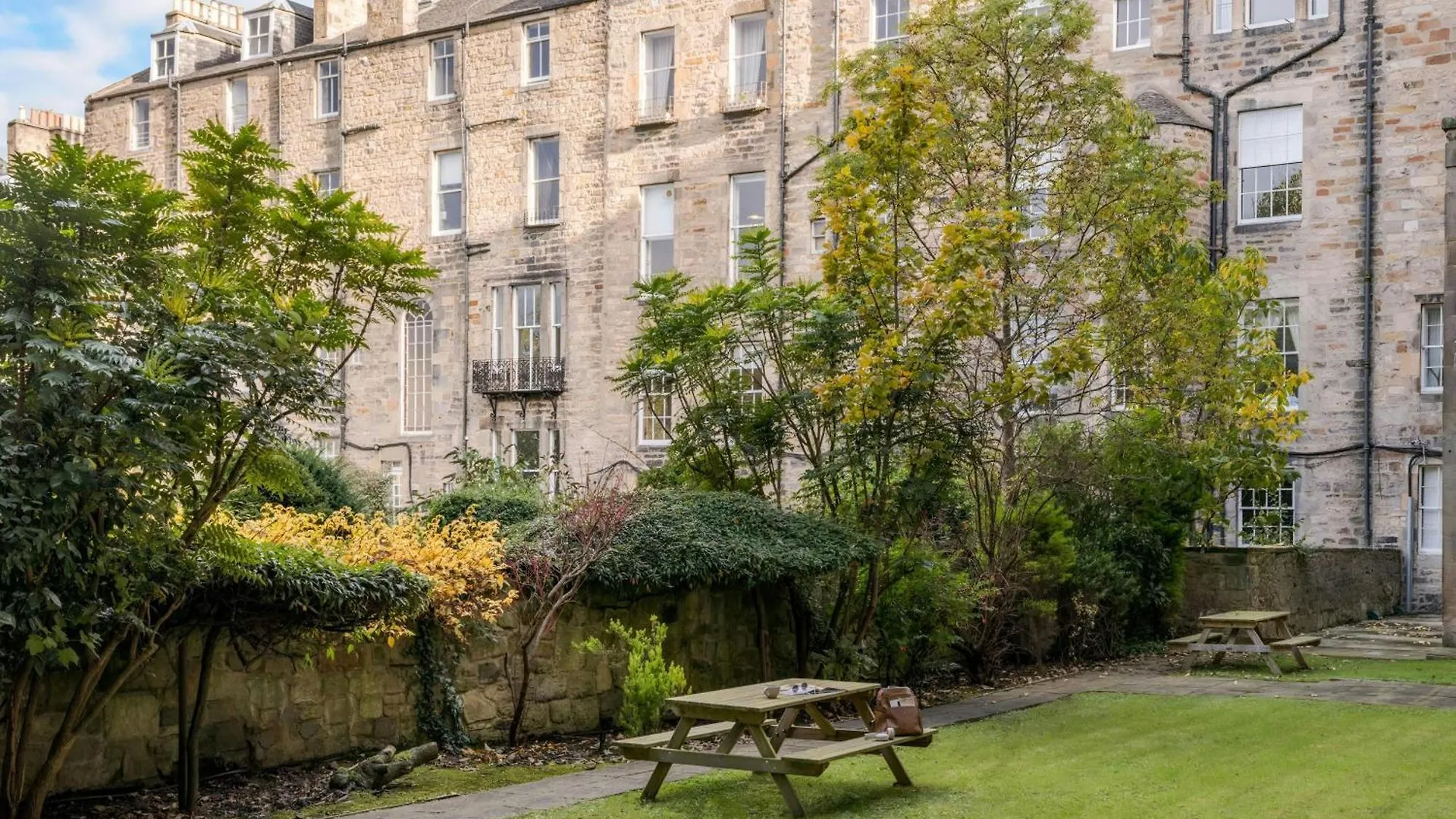 Sonder By Marriott Bonvoy Royal Garden Apartments New Town Edinburgh Birleşik Krallık