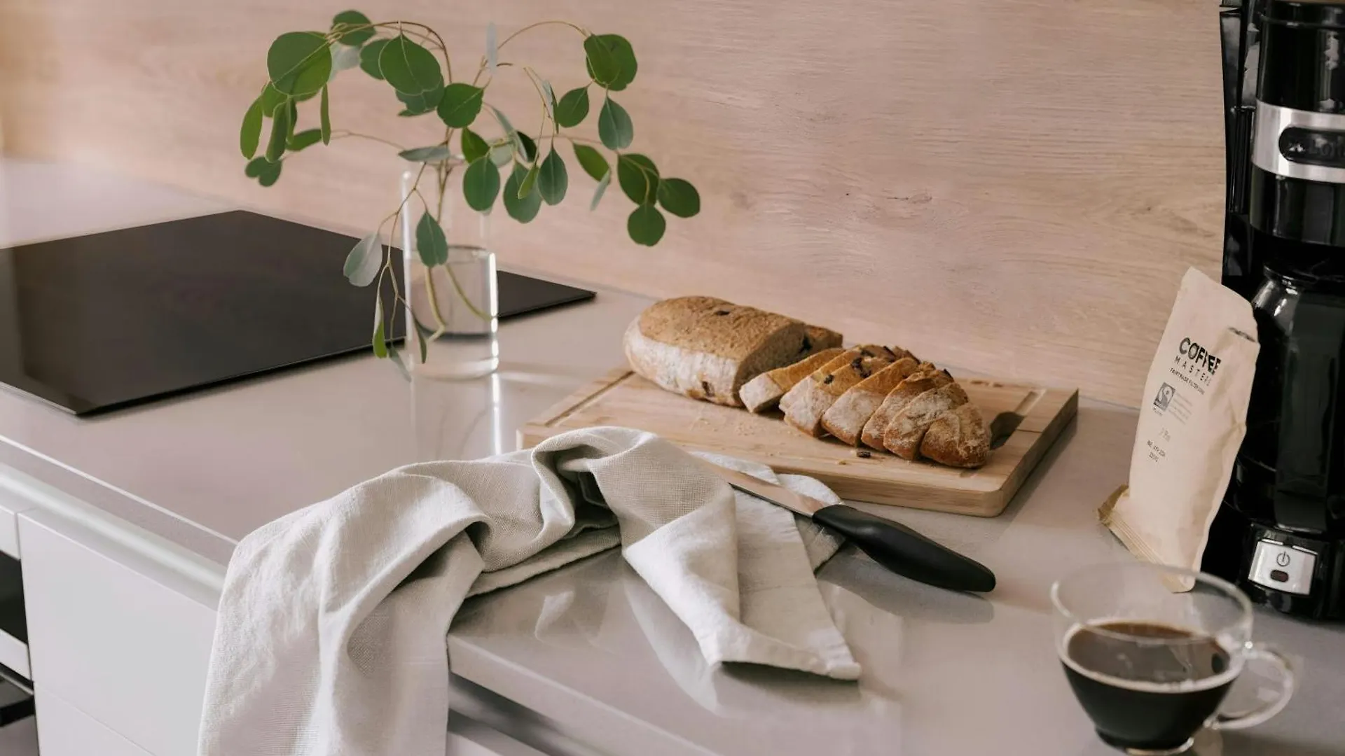 Sonder By Marriott Bonvoy Royal Garden Apartments New Town Edinburgh