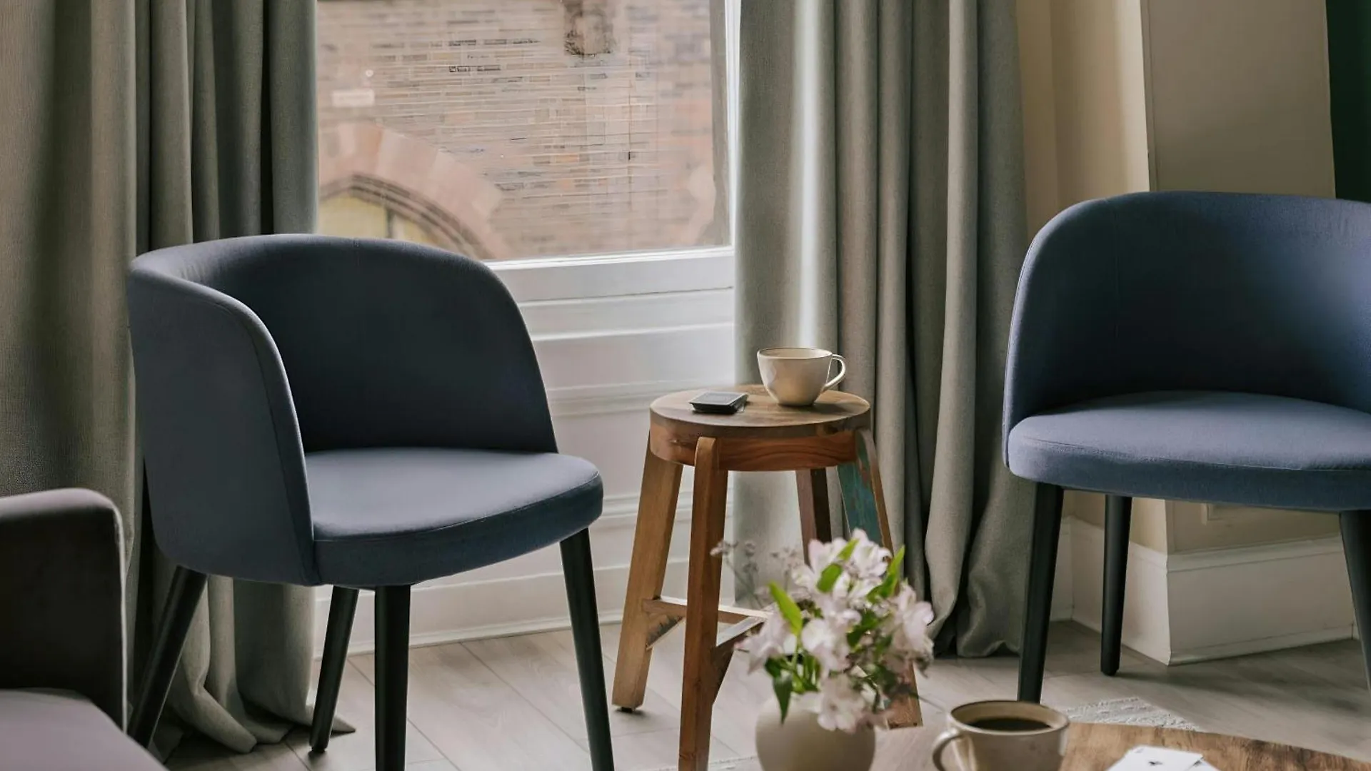Sonder Royal Garden Apartments Edinburgh Aparthotel