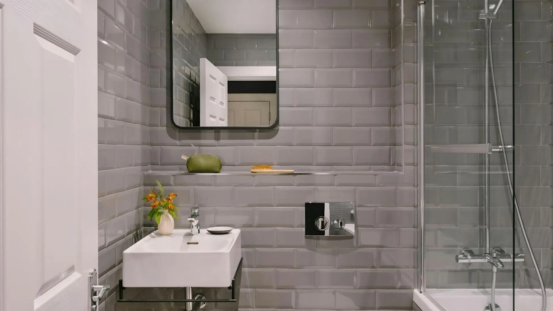 Sonder By Marriott Bonvoy Royal Garden Apartments New Town Edinburgh 4*,  Birleşik Krallık